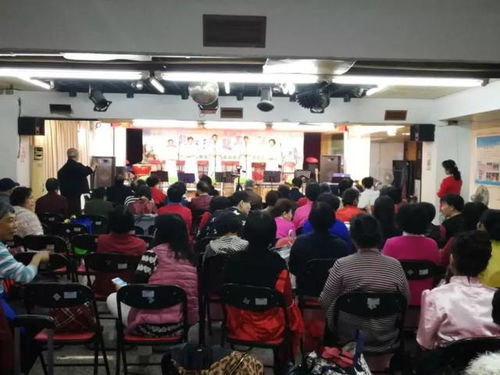 龍鳳街花式迎新春 看表演、領(lǐng)福字，文化交流年味濃